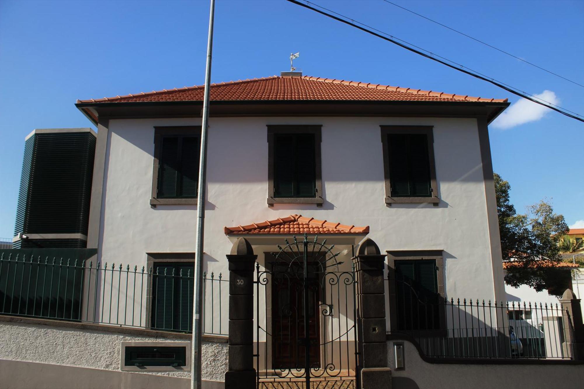Solar Do Ribeiro Διαμέρισμα Φουνκάλ Εξωτερικό φωτογραφία